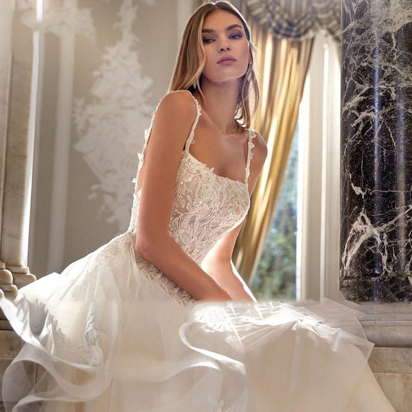 Elegant V Neck Illusion Lace Vintage A-Line Wedding Dress Luxury