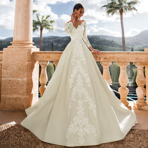 Long Sleeve A-Line Sexy Backless Satin Vintage Wedding Dress Luxury Appliques Beaded Court Train