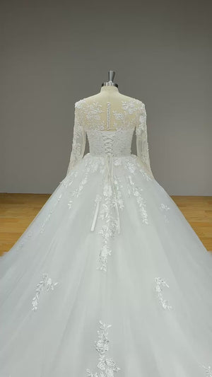 Gorgeous Long Sleeve Sequined Beaded Ball Gown Wedding Dress Luxury Bridal Gown