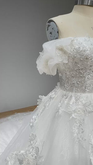 Princess Tulle Ball Gown Wedding Dress 3D Flowers Sweetheart Neckline