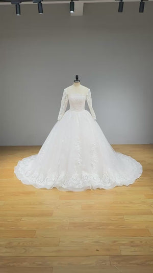 Gorgeous Long Sleeve Satin Ball Gown Wedding Dress Backless Vintage Sequined Beading