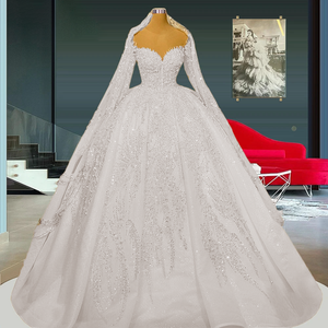 Elegant Beaded Sweetheart Ball Gown Wedding Dress with Princess-Style Flair