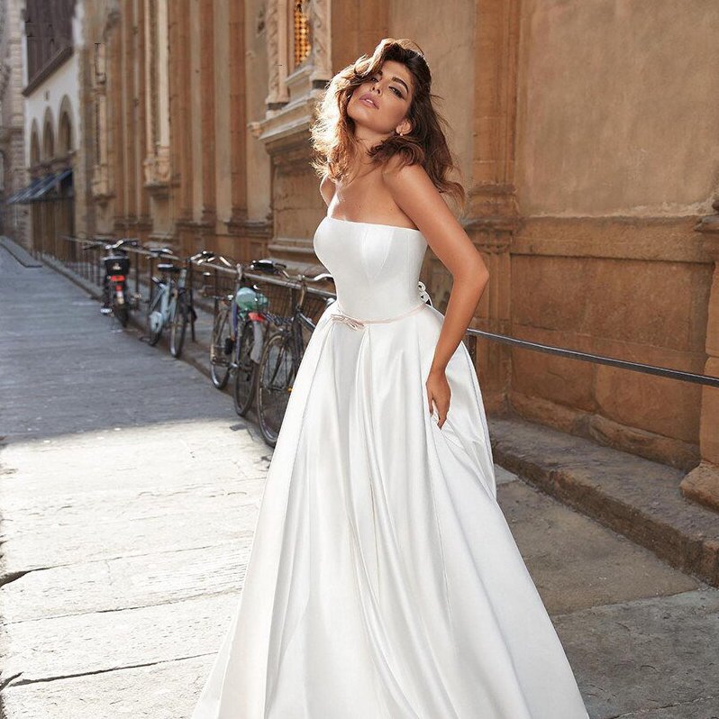 Sexy V-Neck Beading Wedding Dresses A-Line Lace Up Satin Simple Elegant  Plain Luxury Floor Length High Quality Bride Gown